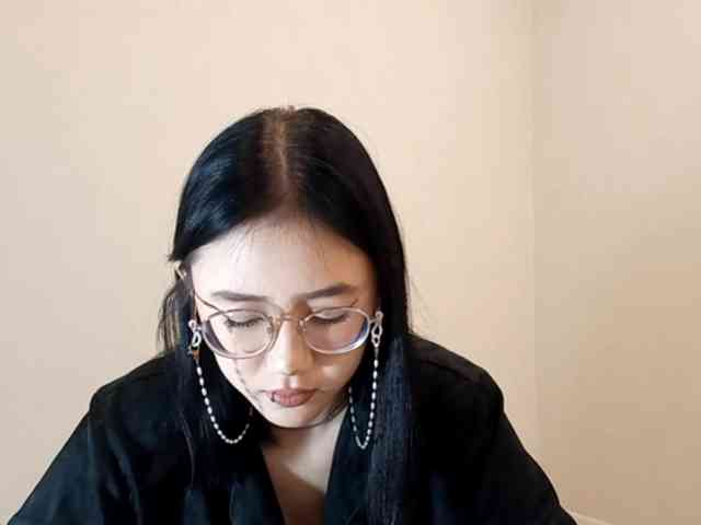 MyrleHenggeler webcam