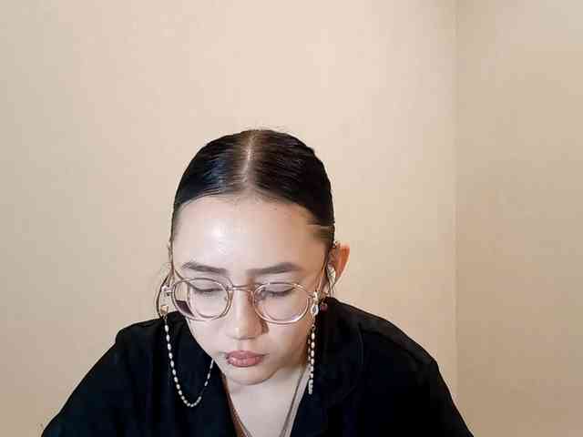 MyrleHenggeler webcam