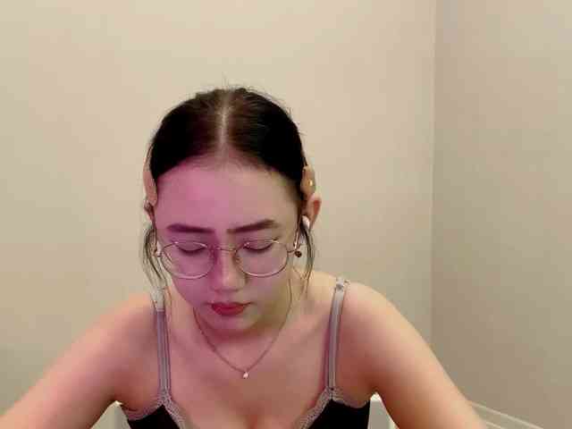 MyrleHenggeler webcam