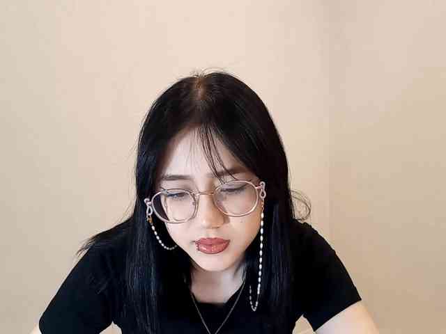 MyrleHenggeler webcam