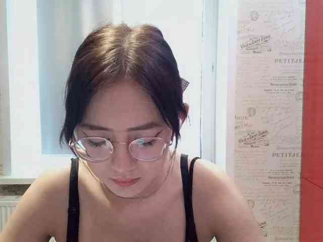 MyrleHenggeler webcam