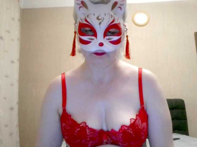 Milla45 live webcam show