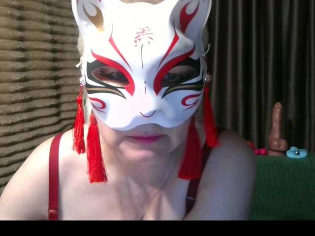 Tamilla45 live cam on BongaCams