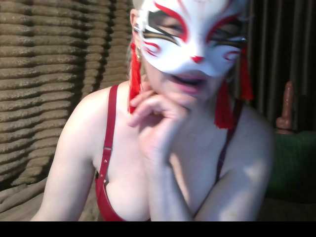 Tamilla45 live cam on BongaCams