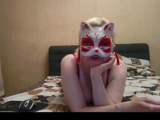 Tamilla45 live cam on BongaCams