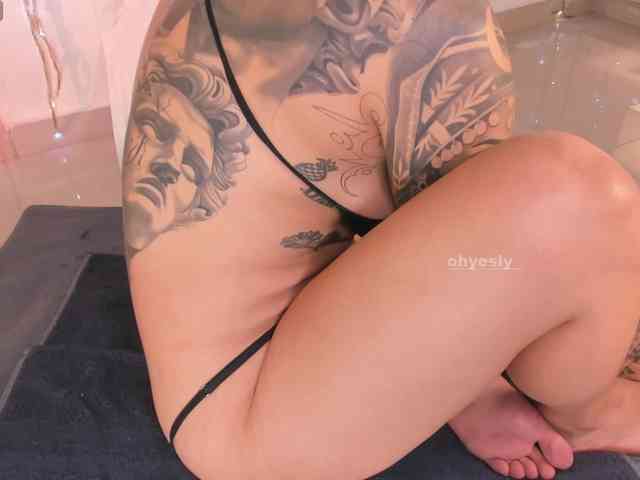 ohyesly webcam