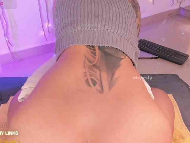 ohyesly webcam