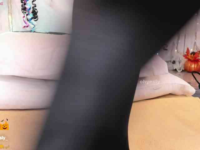 ohyesly webcam