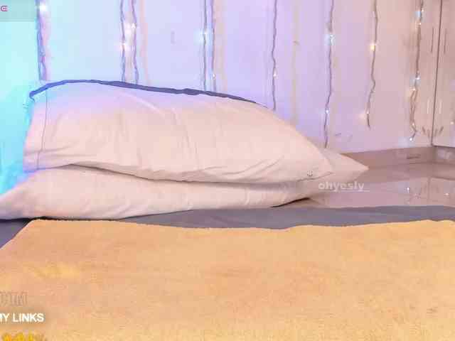 ohyesly webcam