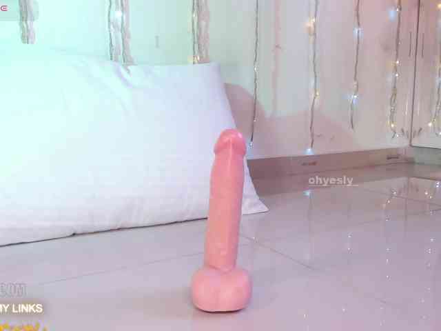 ohyesly webcam