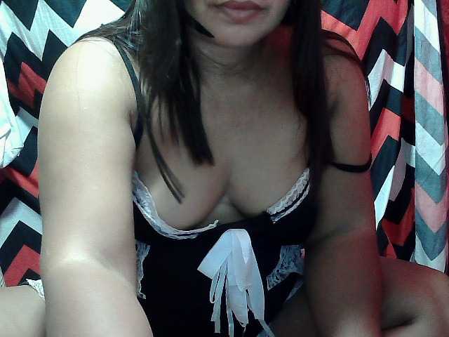 PinayLynlyn08 live webcam show