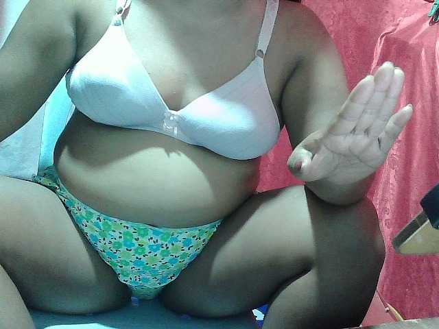 PinayLynlyn08 live cam preview