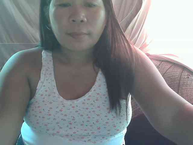 PinayLynlyn08 webcam