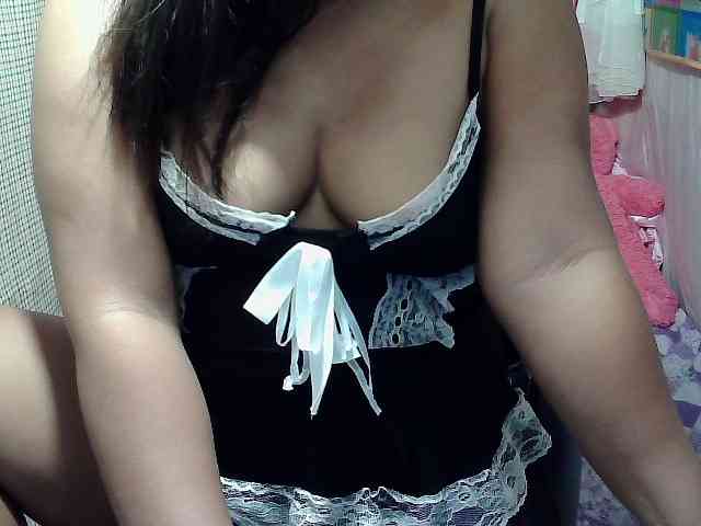 PinayLynlyn08 webcam