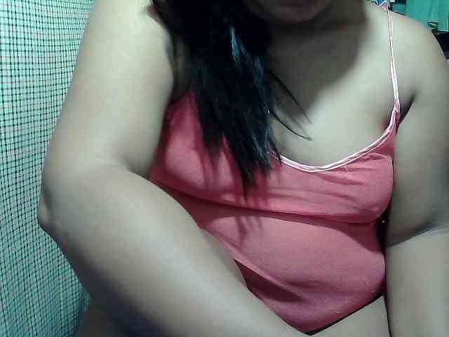 PinayLynlyn08 webcam