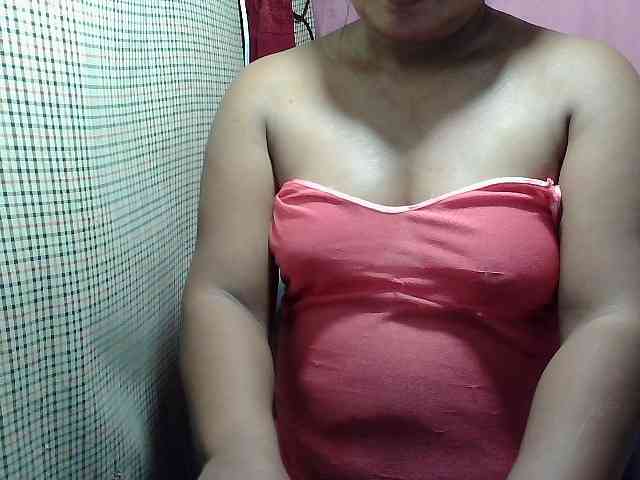PinayLynlyn08 webcam