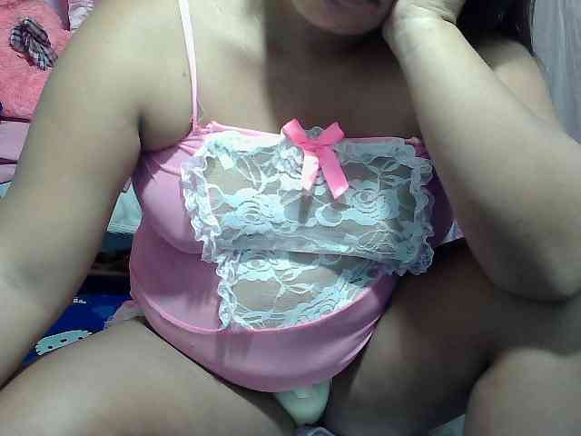 PinayLynlyn08 webcam