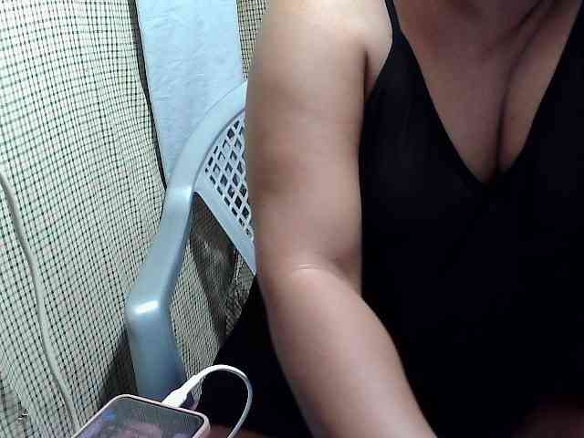 PinayLynlyn08 webcam