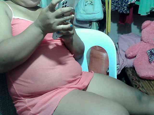 PinayLynlyn08 webcam