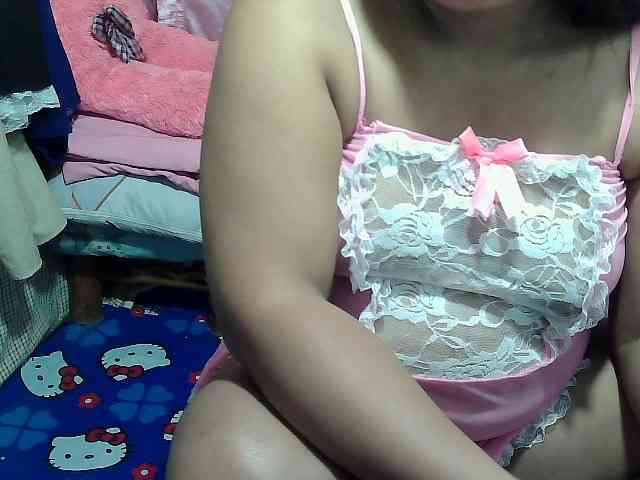 PinayLynlyn08 webcam