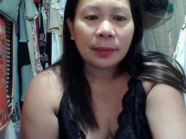 PinayLynlyn08 webcam