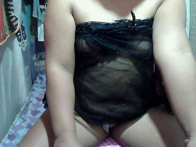 PinayLynlyn08 webcam