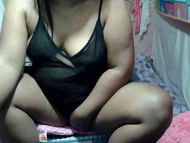 PinayLynlyn08 webcam