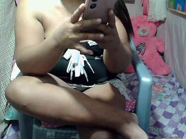 PinayLynlyn08 webcam