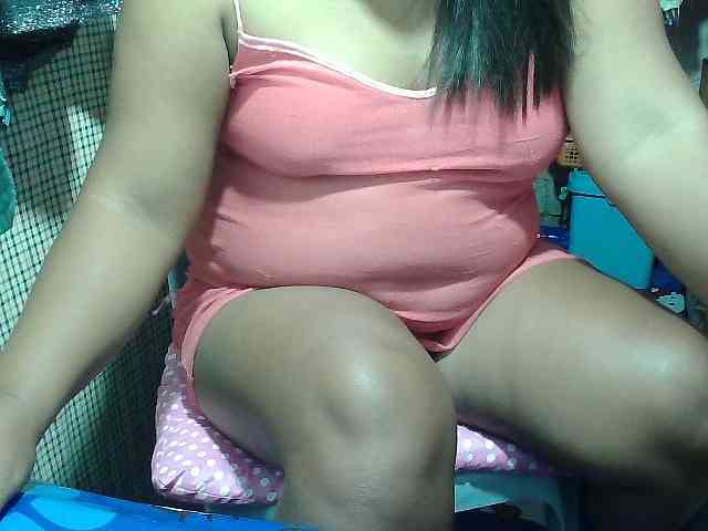 PinayLynlyn08 webcam