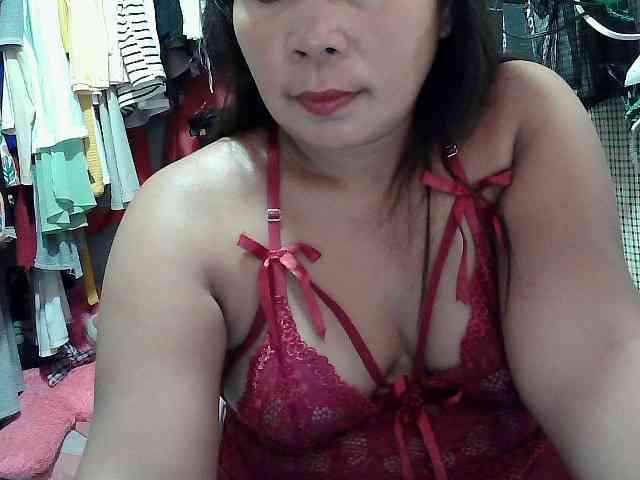 PinayLynlyn08 webcam