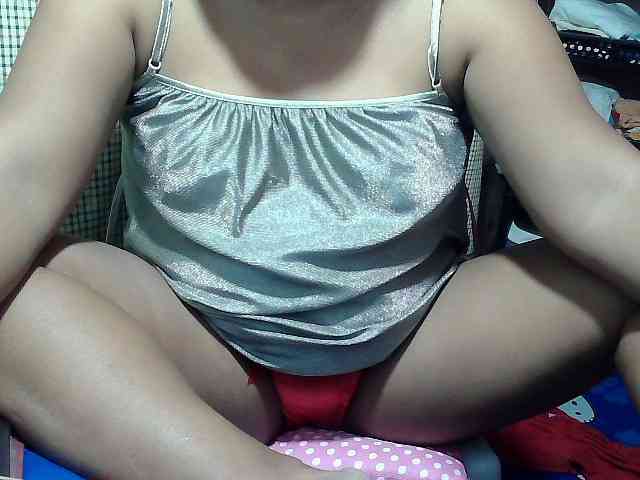 PinayLynlyn08 webcam