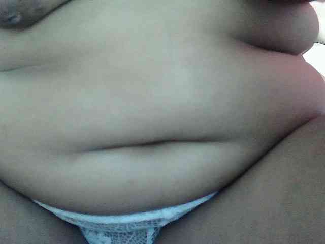 PinayLynlyn08 webcam
