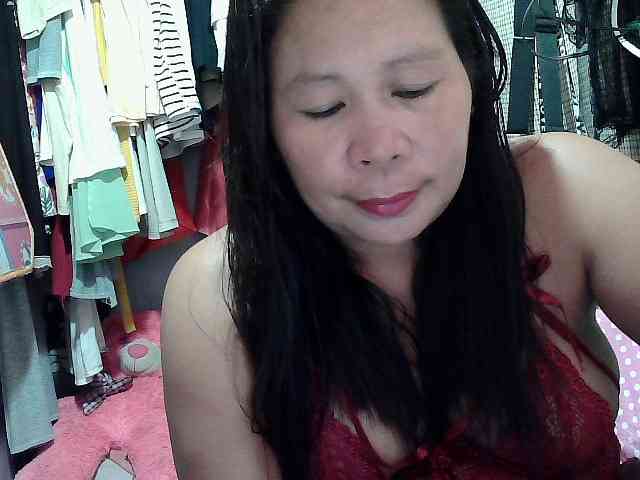 PinayLynlyn08 webcam