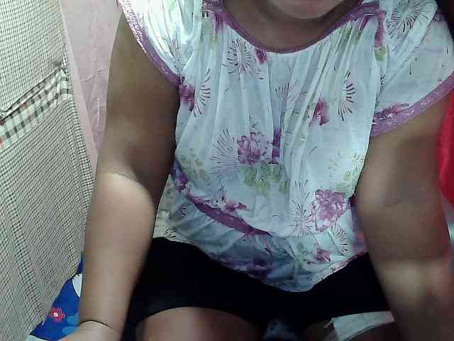 PinayLynlyn08 webcam