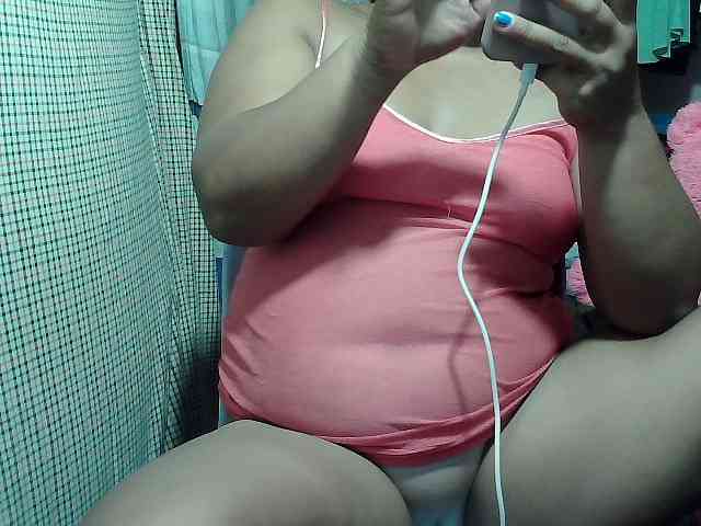 PinayLynlyn08 webcam