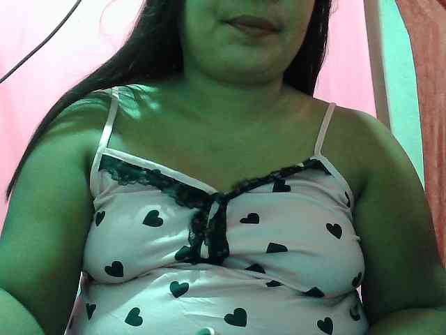 PinayLynlyn08 webcam