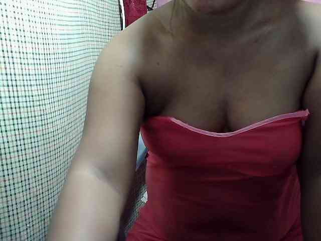 PinayLynlyn08 webcam