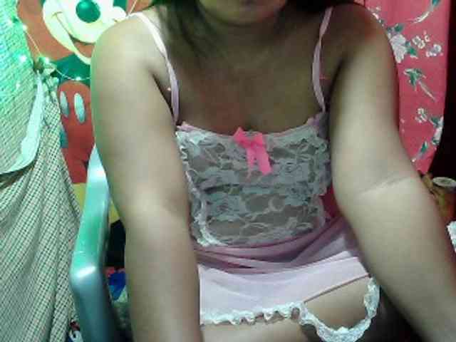 PinayLynlyn08 webcam
