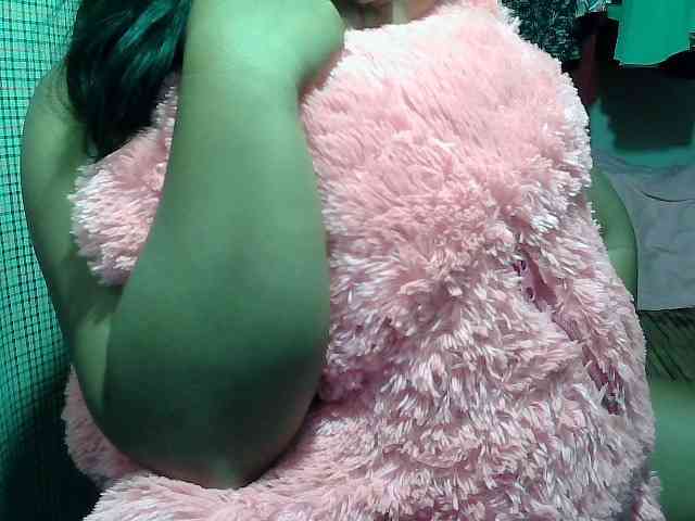 PinayLynlyn08 webcam