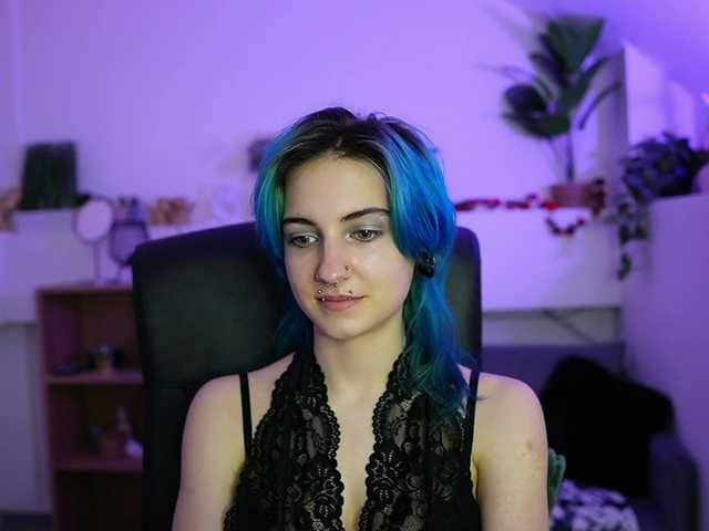 stacyx3's BongaCams show and profile