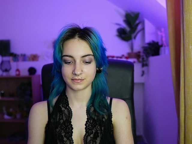 stacyx3's BongaCams show and profile