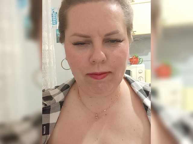 EVA3101 live cam on BongaCams