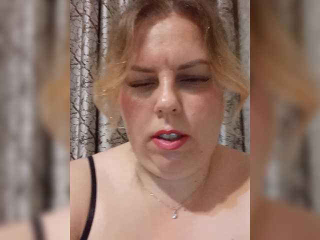 EVA3101 live cam on BongaCams