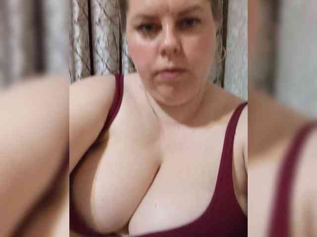 Hidden_Charm webcam