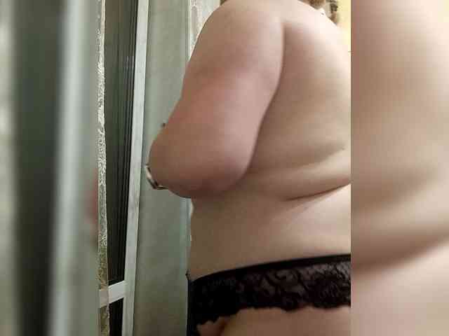 Hidden_Charm webcam