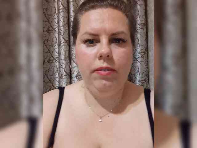 Modella: Hidden_Charm