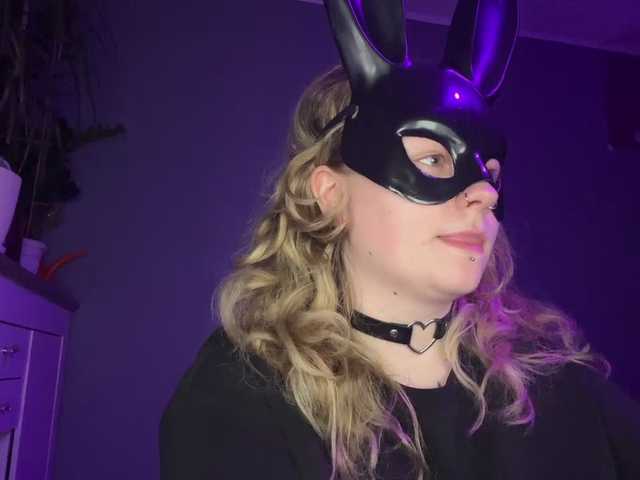 AlinaSweet live cam on BongaCams