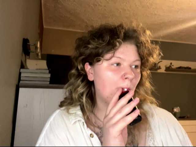 AlinaSweet live cam on BongaCams