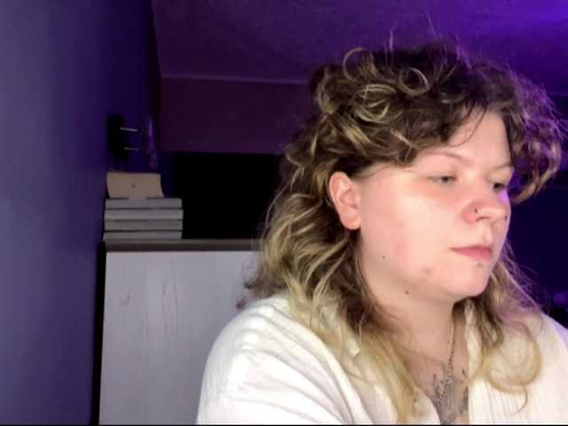 AlinaSweet live cam on BongaCams
