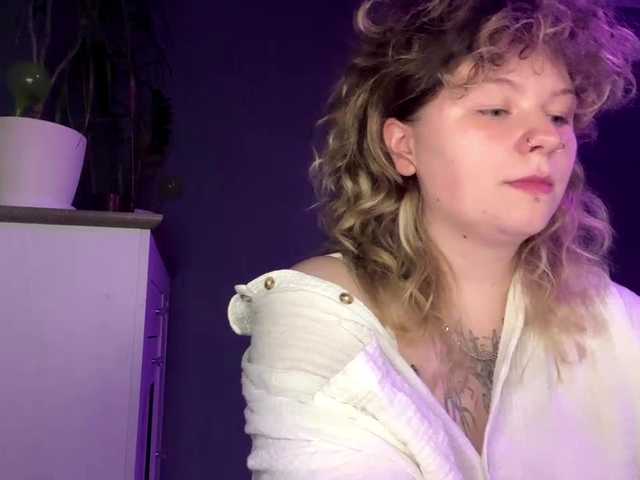 AlinaSweet live webcam show